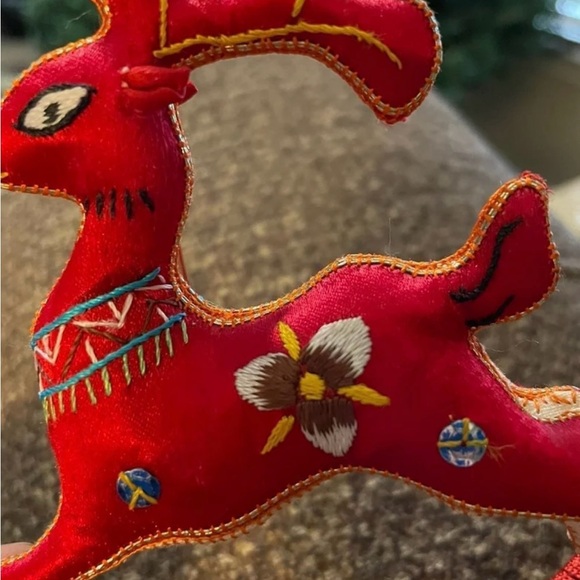 Rocking Reindeer • Vintage • Red • Christmas • Embroidery • Sequins• 7 Ornaments - Picture 4 of 14